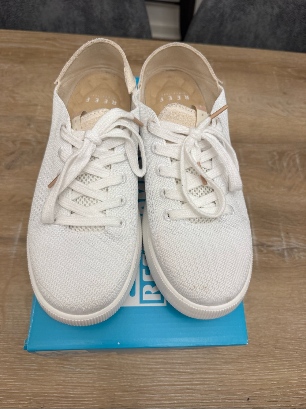 Reef Women's White Knit Sneaker with Tan Accents - Picture 2 of 6